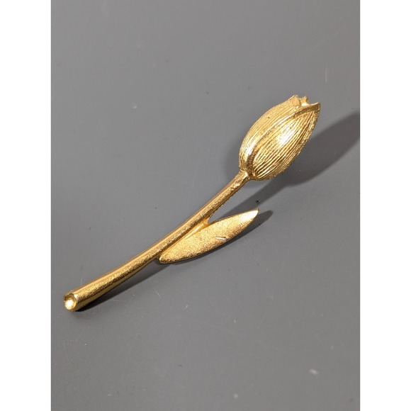 Vintage Gold Tone Rose Bud Flower Pin Brooch - Picture 2 of 5